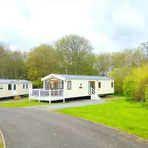 Holiday home Le Mere Village Caravan Hire