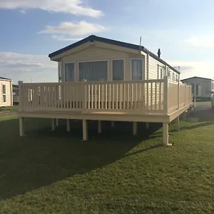 Campsite M68 3 Bedroom, 6 Berth Caravan Sand Le Mere